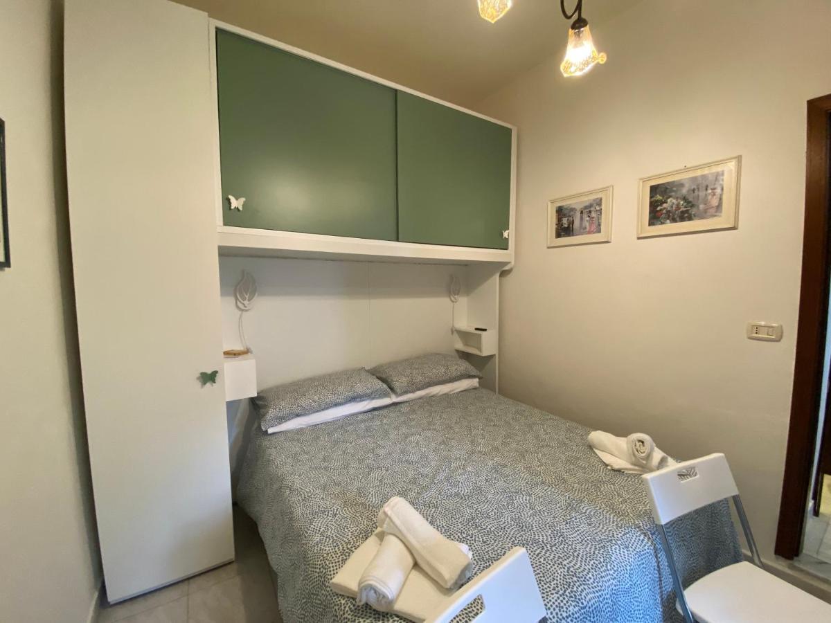 "The Gole Of Alcantara Living In The Dream'S Room" Graniti Luaran gambar